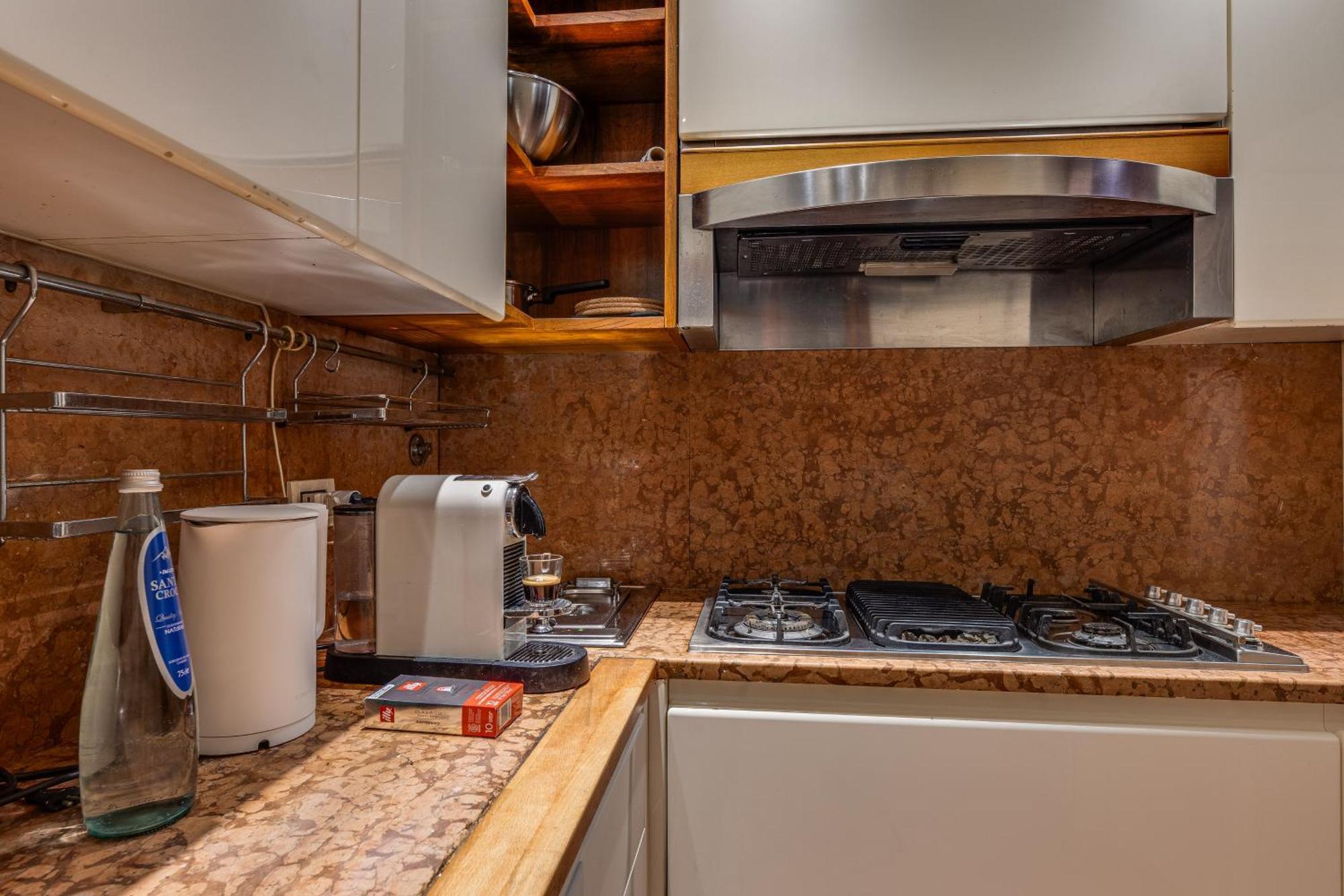 Fico Giallo - Piazza Navona Apartment Rome
